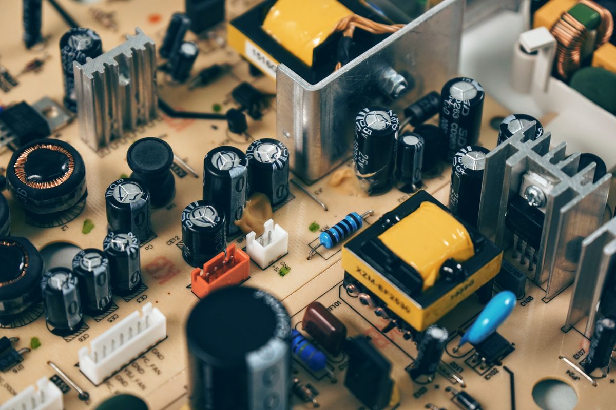 Electronic components sourcing